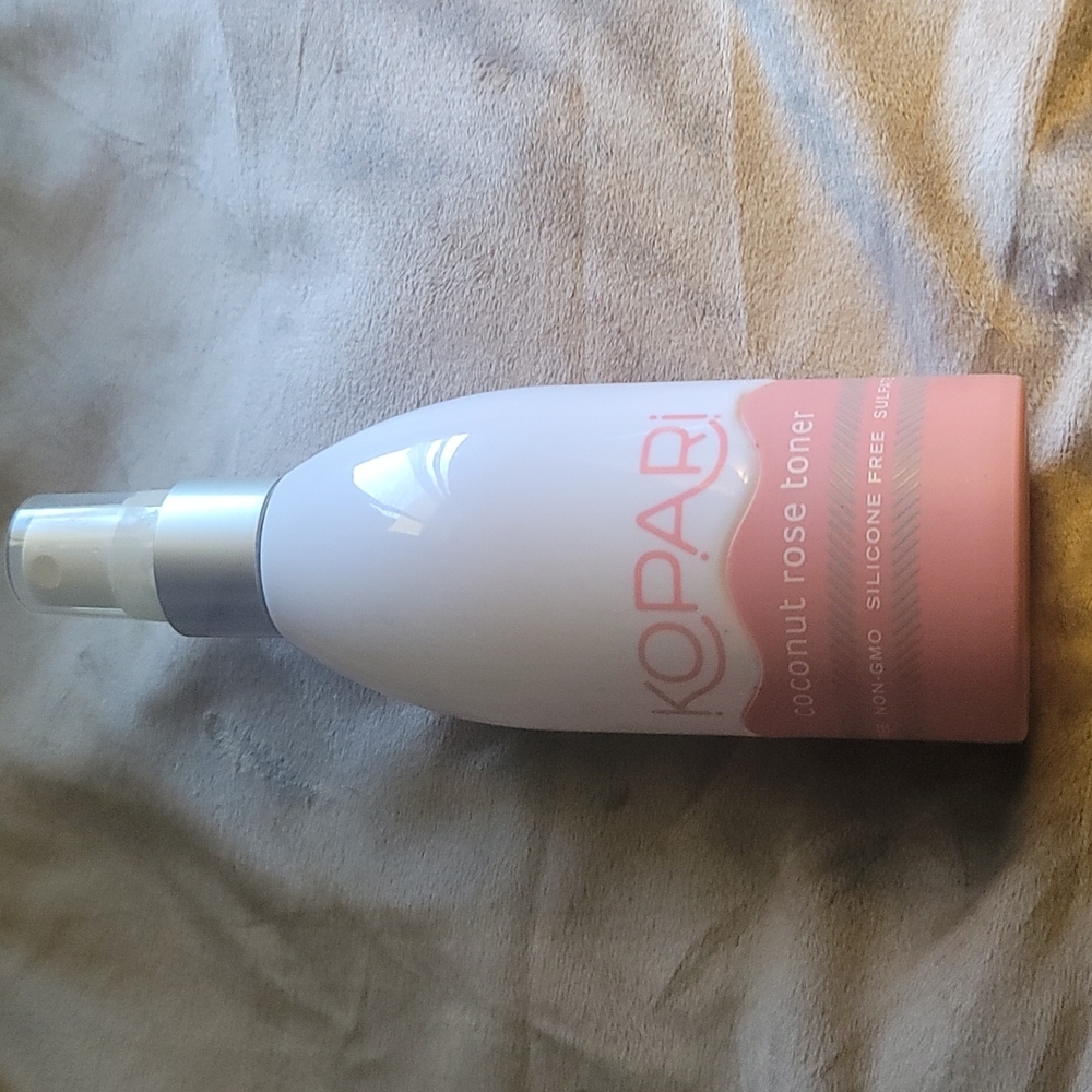 💄Kopari Coconut Rose Toner